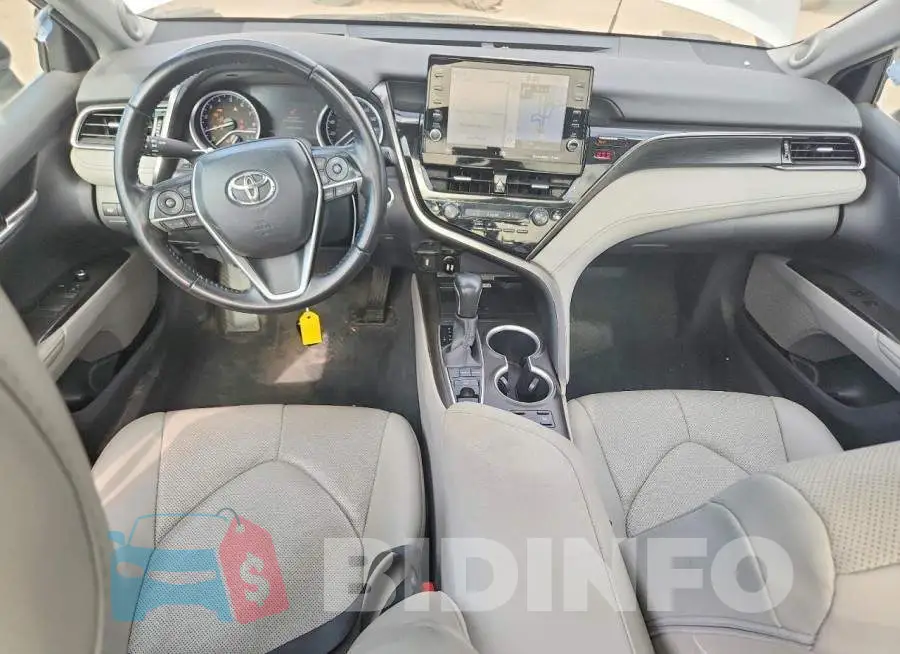 4T1F11BKXPU102917 Photo# 8