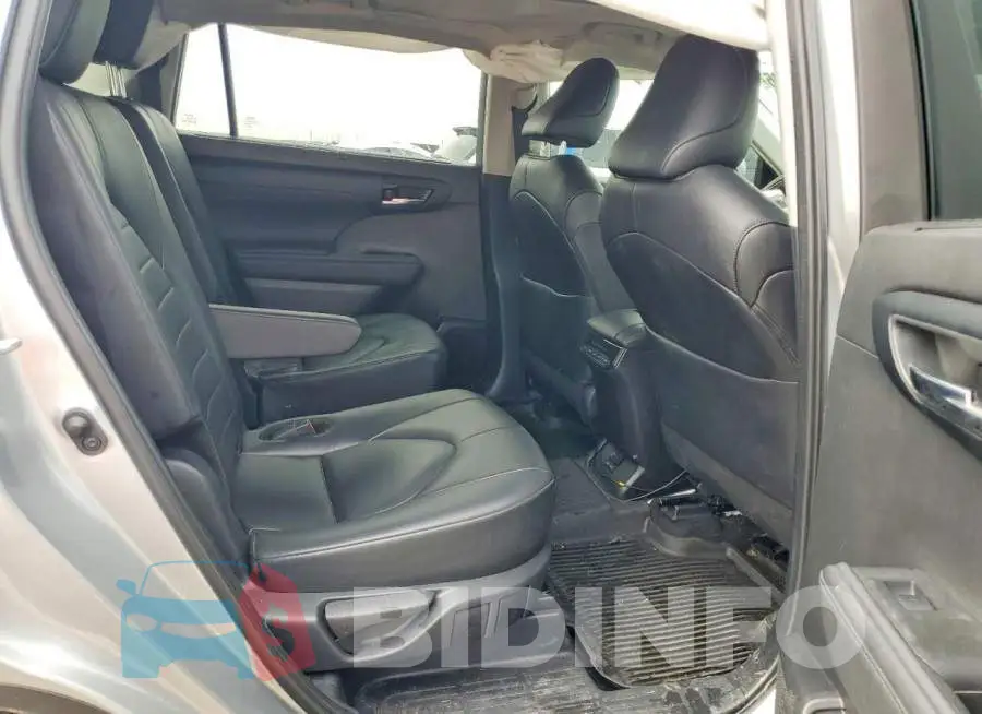 5TDKDRAH6RS541828 Photo# 11