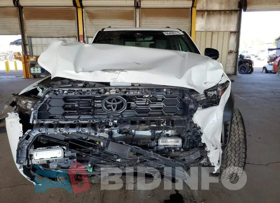 JTEVB5BR8S5020975 Photo# 5