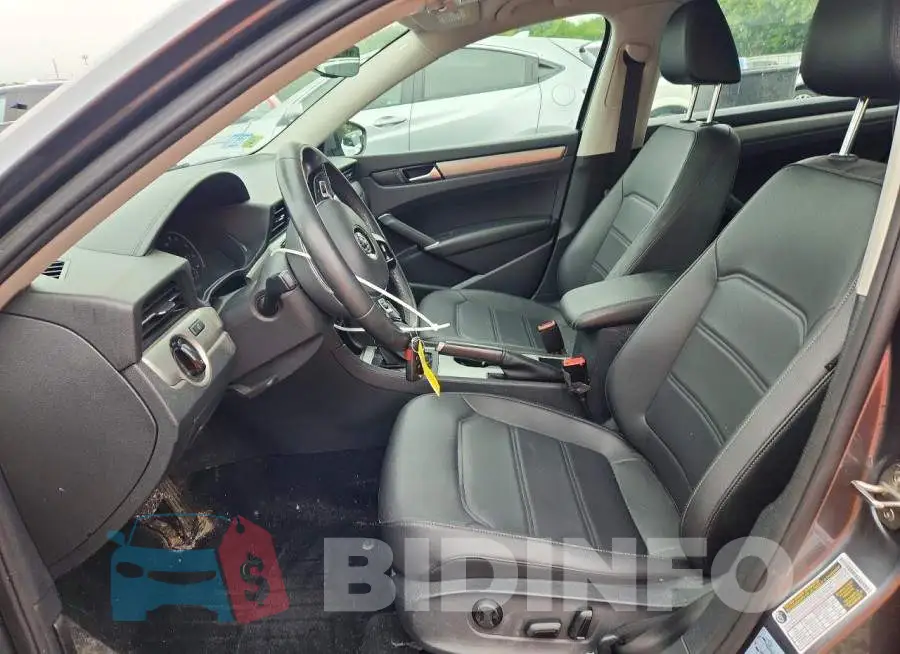 1VWSA7A30NC004351 Photo# 7