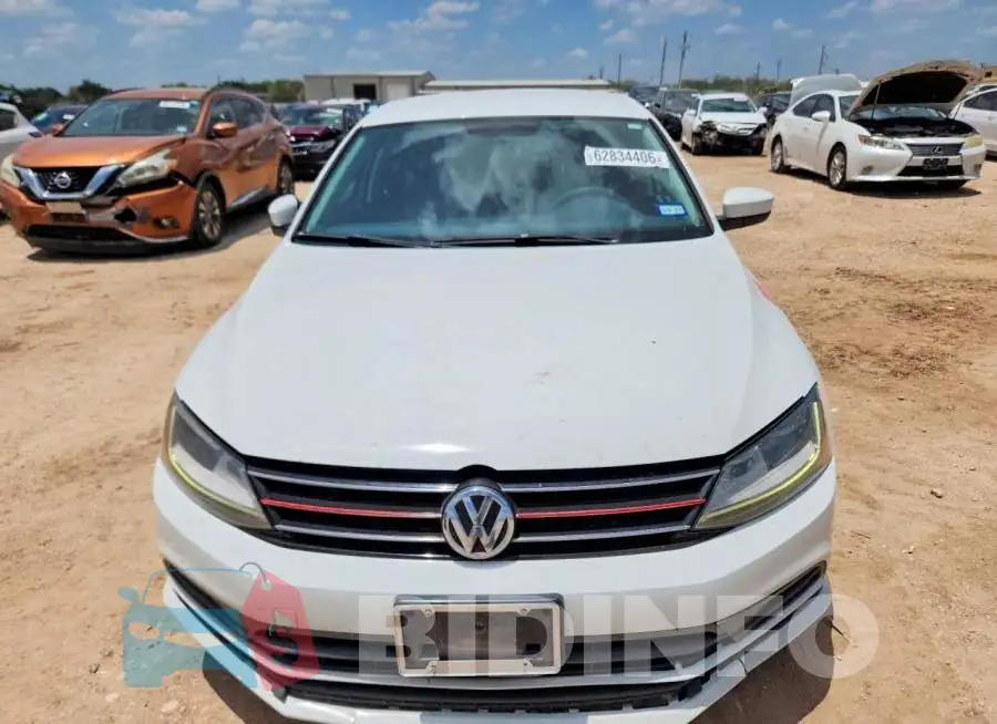 3VW2B7AJXHM311203 Photo# 5