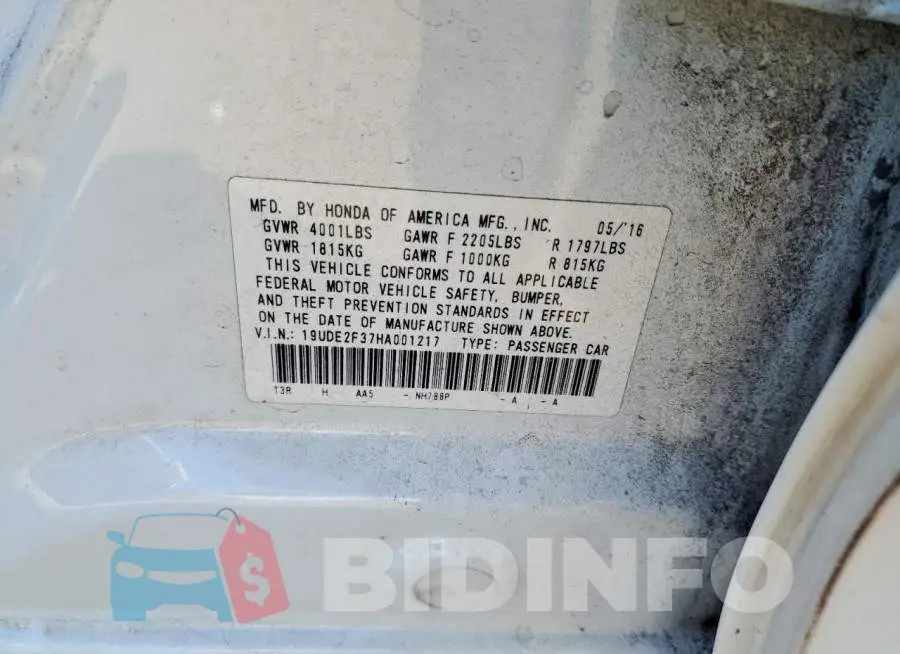 19UDE2F37HA001217 Photo# 12