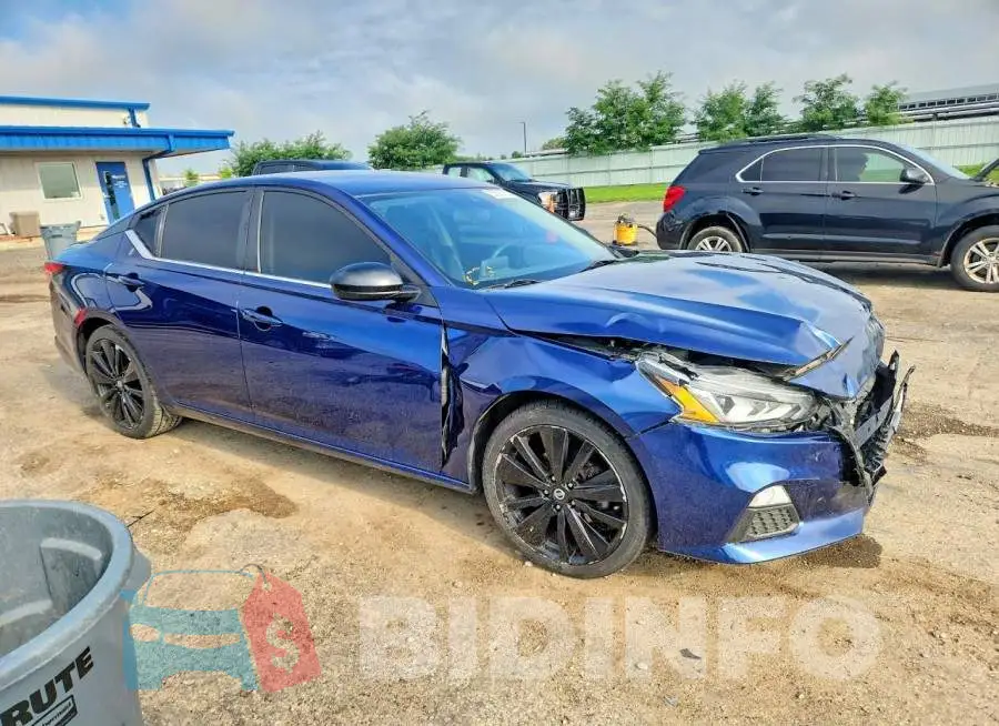 1N4BL4CV6LC180804 Photo# 4
