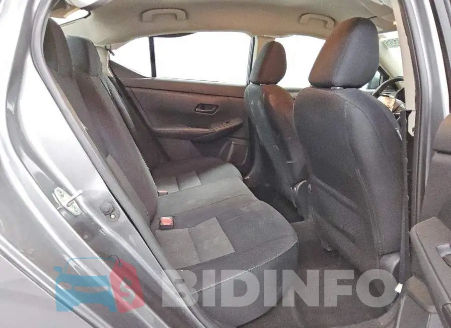 3N1AB8CV1RY210018 Photo# 10