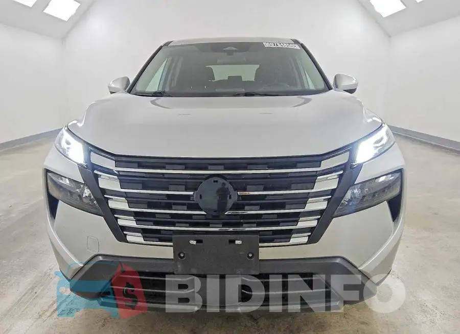5N1BT3BA5SC824435 Photo# 5