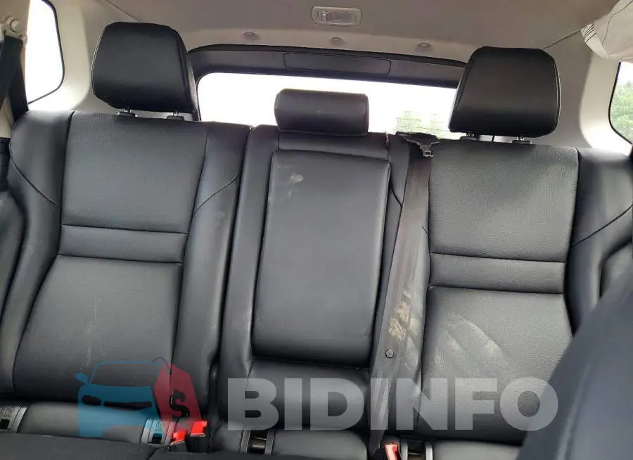 5N1BT3BB4PC822255 Photo# 10