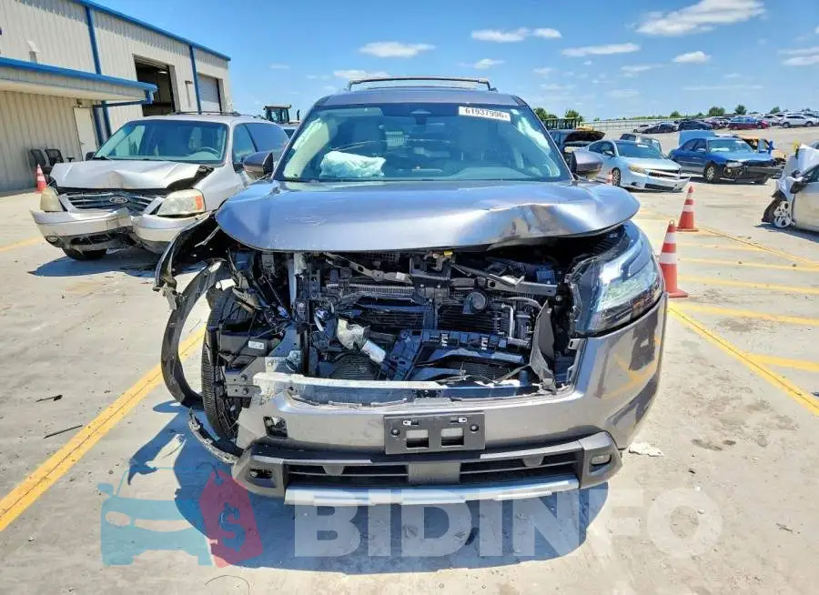 5N1DR3CD9RC315894 Photo# 5