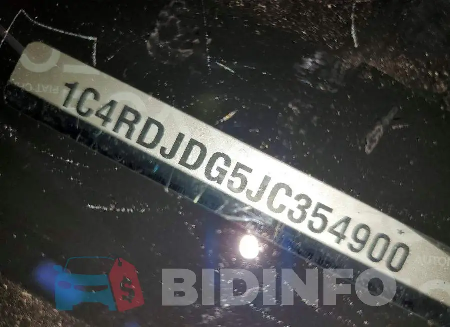 1C4RDJDG5JC354900 Photo# 13