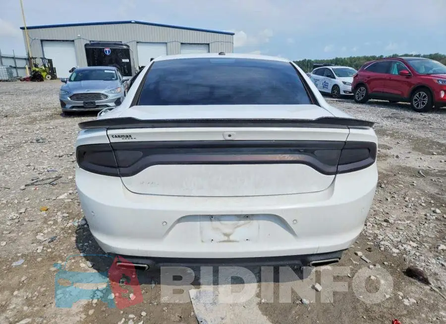2C3CDXBG2KH675758 Photo# 6
