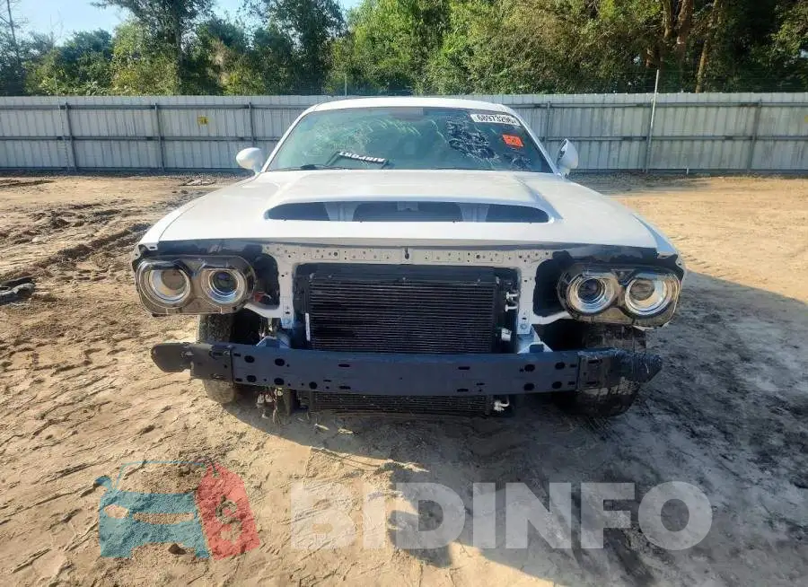 2C3CDZBT4PH517664 Photo# 5