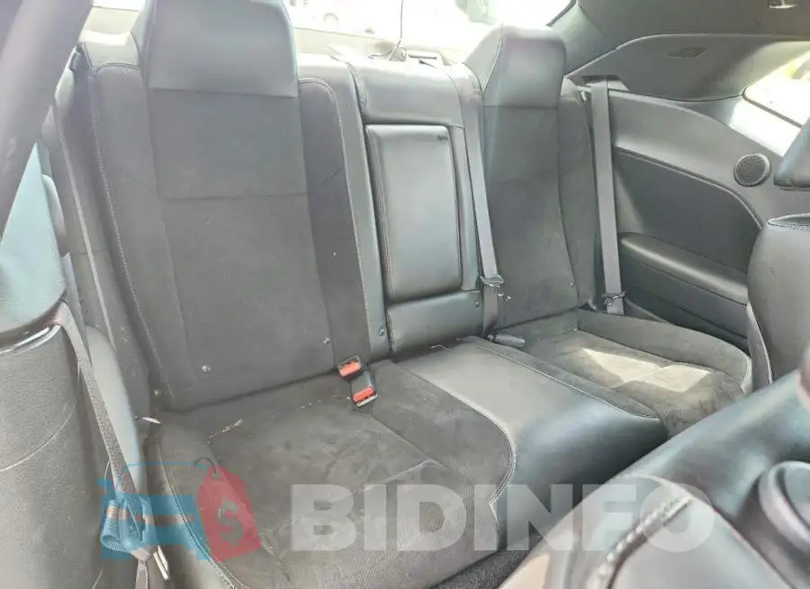 2C3CDZJG3PH686076 Photo# 10