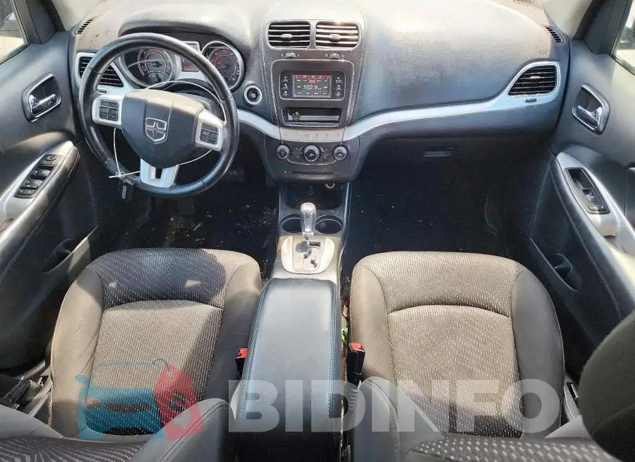 3C4PDCAB3JT310975 Photo# 8