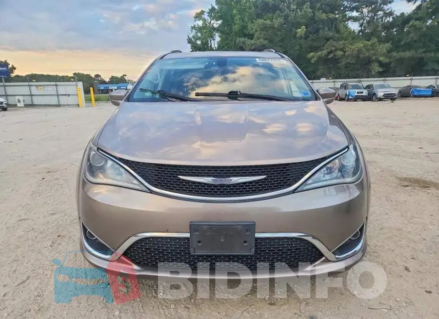 2C4RC1EG9JR116850 Photo# 5