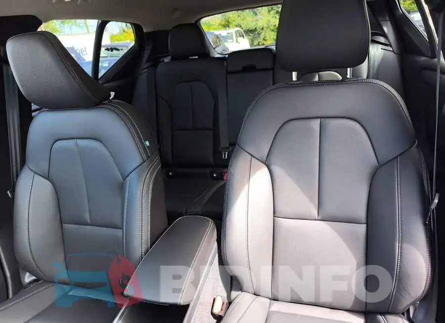 YV4L12UC2T2792779 Photo# 10