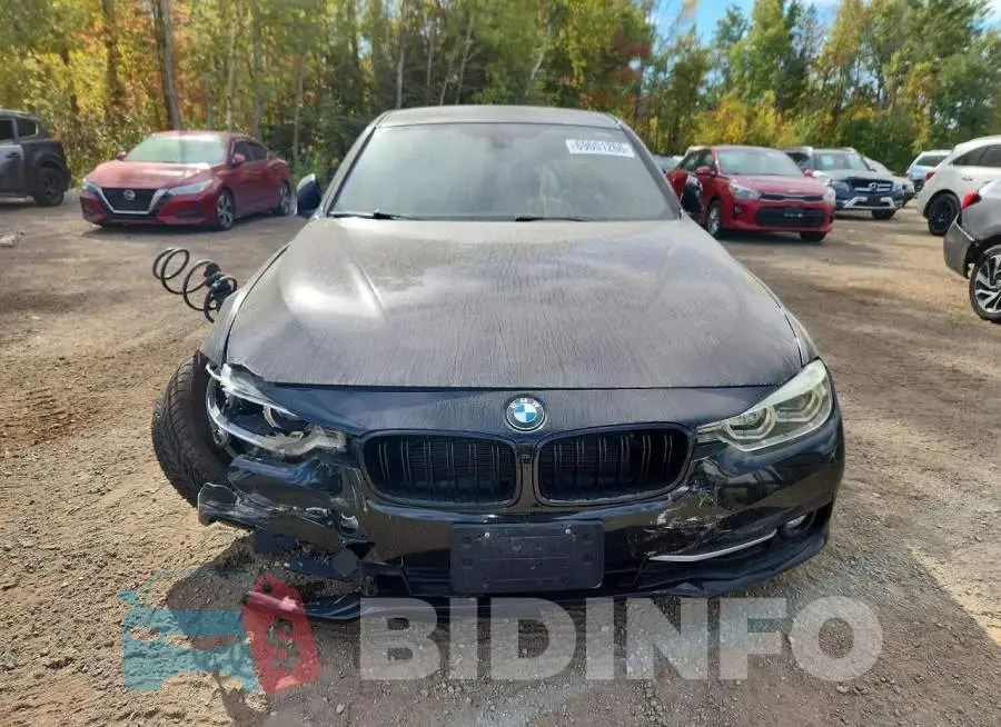 WBA8D9G58JNU69335 Photo# 5