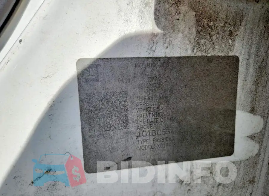 1G1BC5SMXJ7207140 Photo# 13