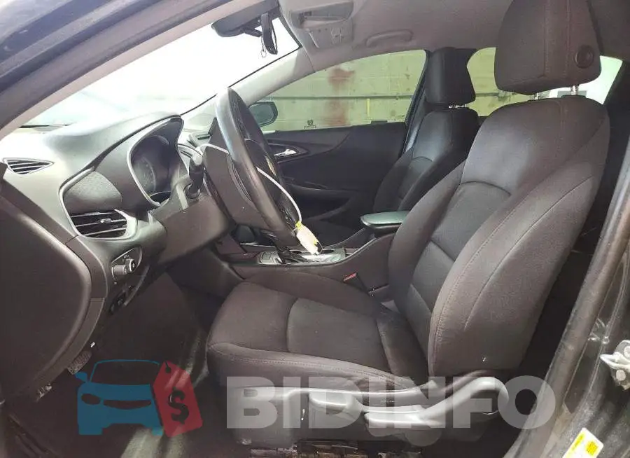 1G1ZB5ST8HF288440 Photo# 7