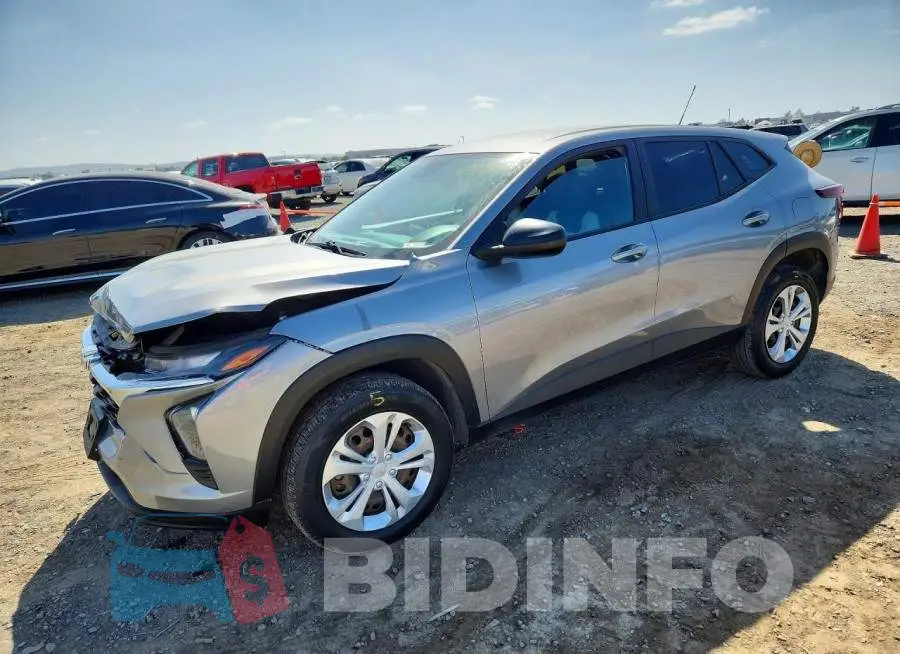 KL77LFE27RC122219 Photo# 1