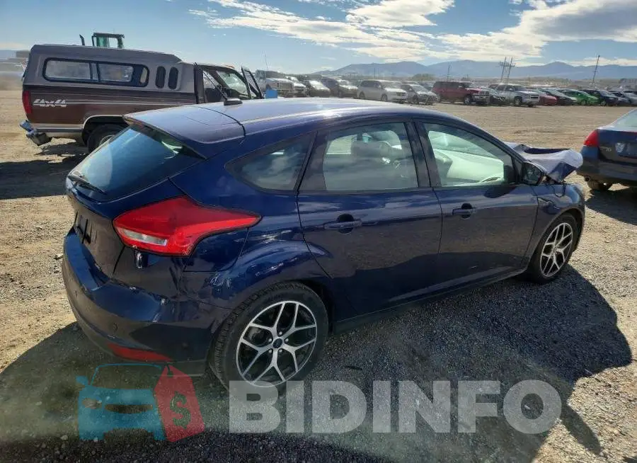 1FADP3M27HL296130 Photo# 3