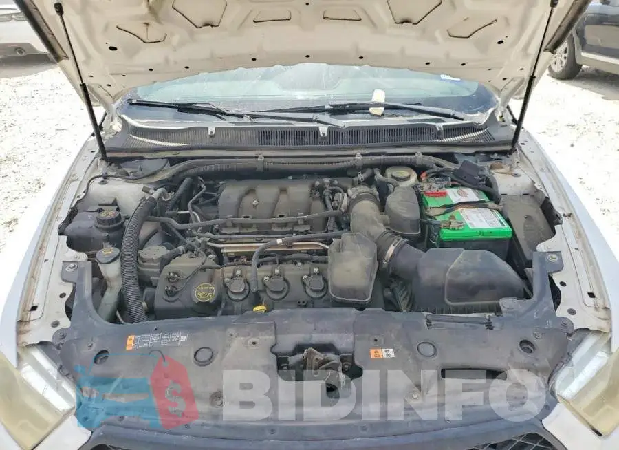 1FAHP2L80HG100362 Photo# 11