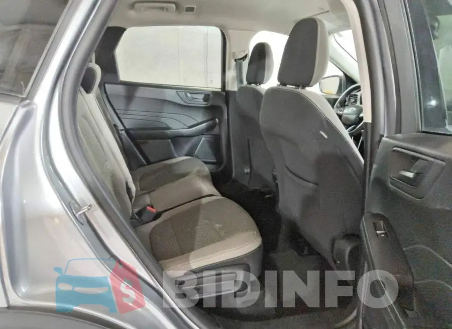 1FMCU9BZ4NUA61493 Photo# 11
