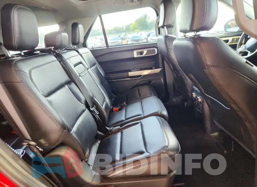 1FMSK7DH6MGC10476 Photo# 11