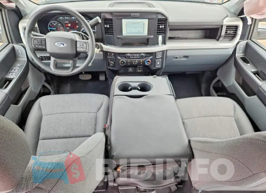 1FT8W3BN1TED15974 Photo# 8