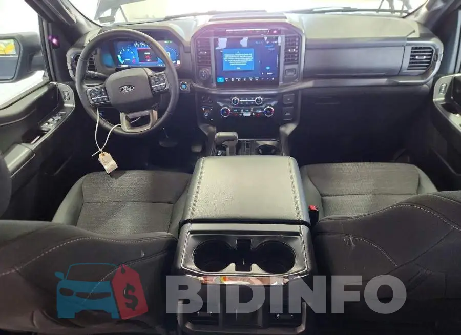 1FTFW3L8XRFC04049 Photo# 8