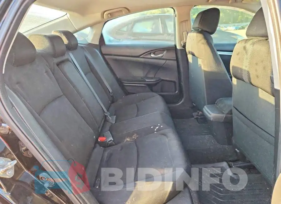 19XFC2F70HE018020 Photo# 10
