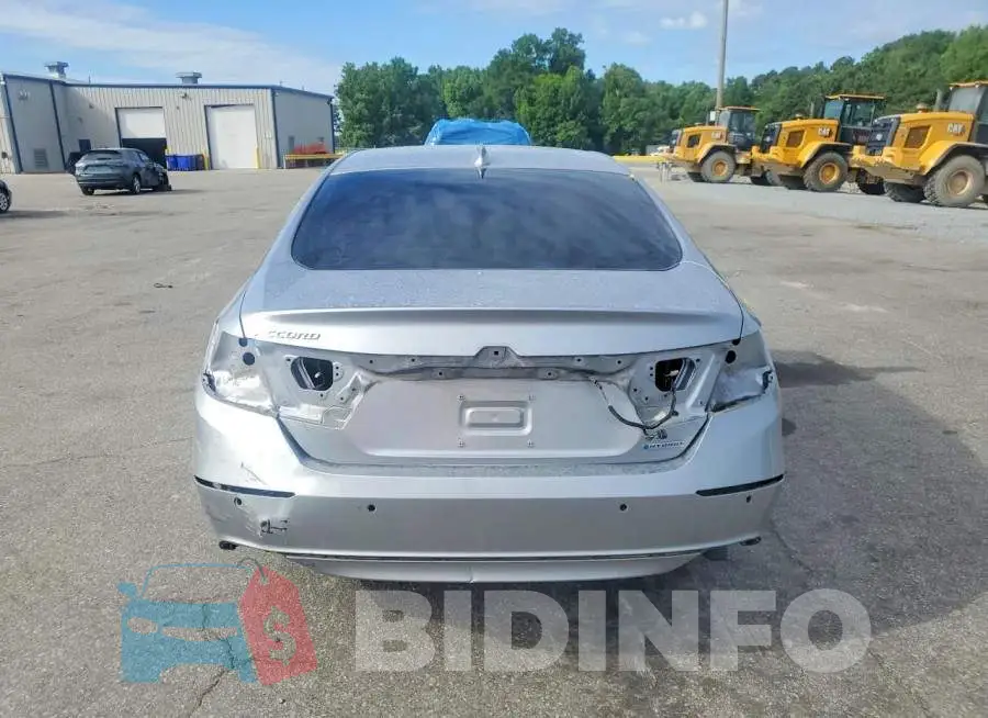 1HGCV3F56MA013629 Photo# 6