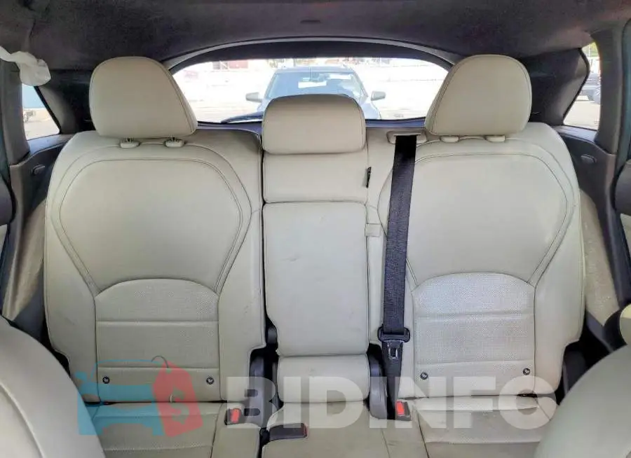 3PCAJ5M11KF105877 Photo# 10