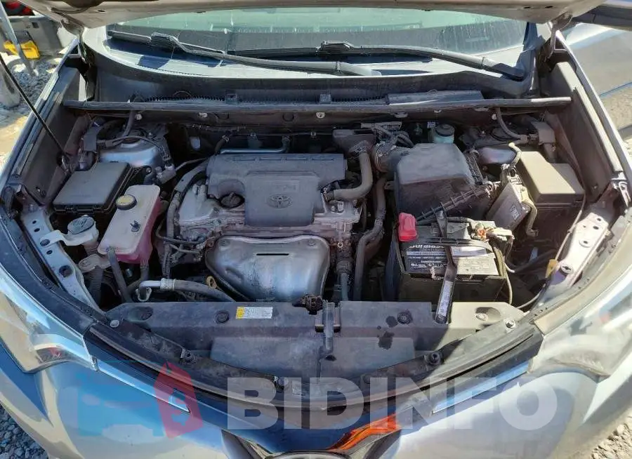 2T3YFREV3HW358811 Photo# 12