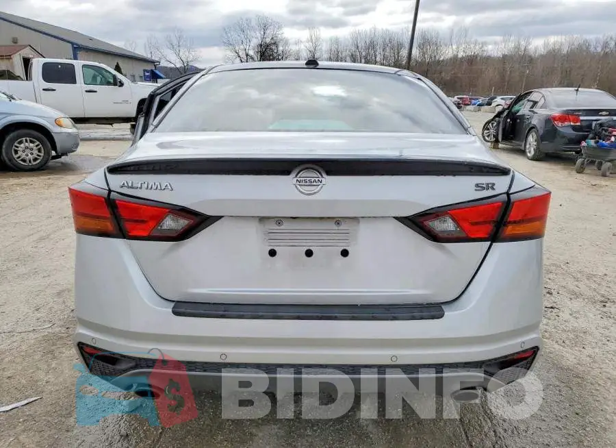 1N4BL4CV1MN351187 Photo# 6