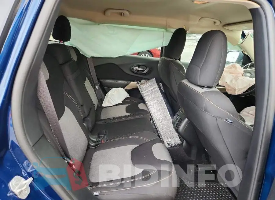 1C4PJMCX3JD562657 Photo# 11