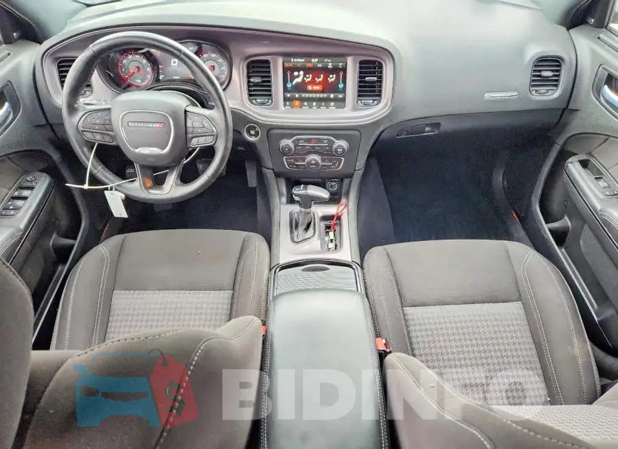 2C3CDXJG6PH511499 Photo# 8