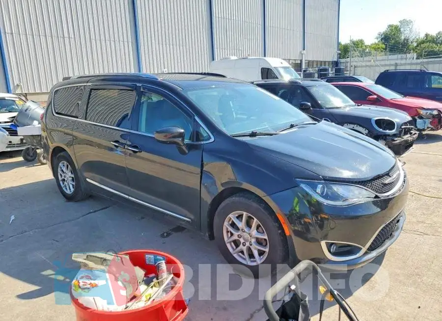 2C4RC1BG8LR139057 Photo# 4