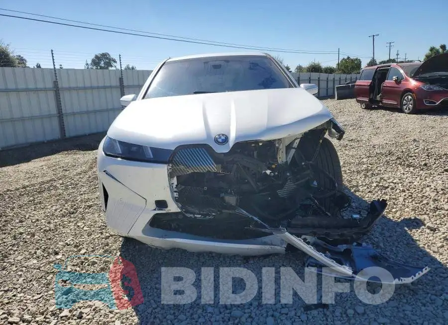 WB543CF00TCW55288 Photo# 5