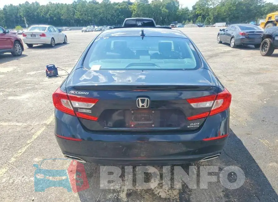 1HGCV2F90MA006317 Photo# 6