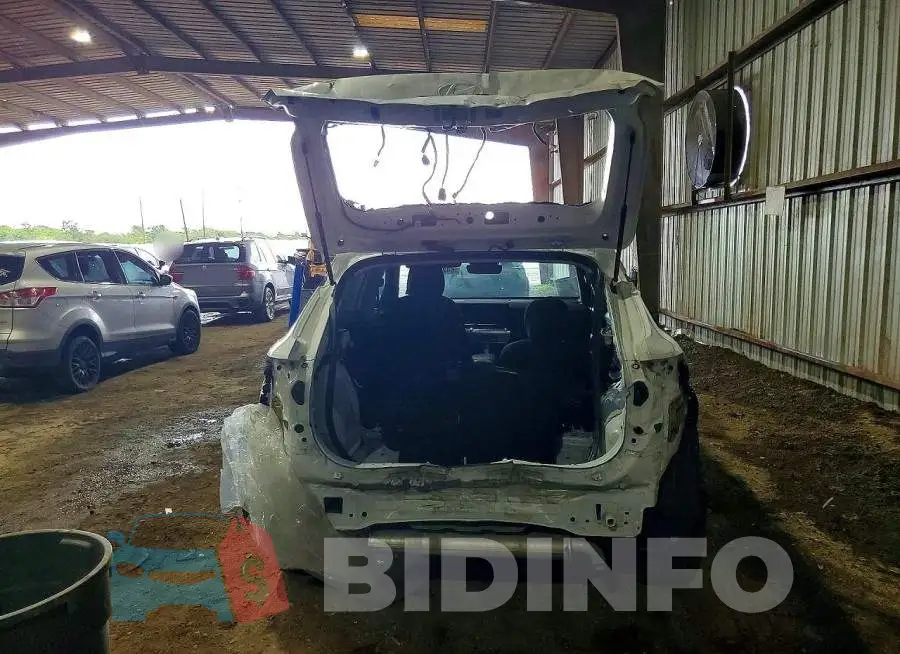 KM8HF3ABXTU387717 Photo# 6