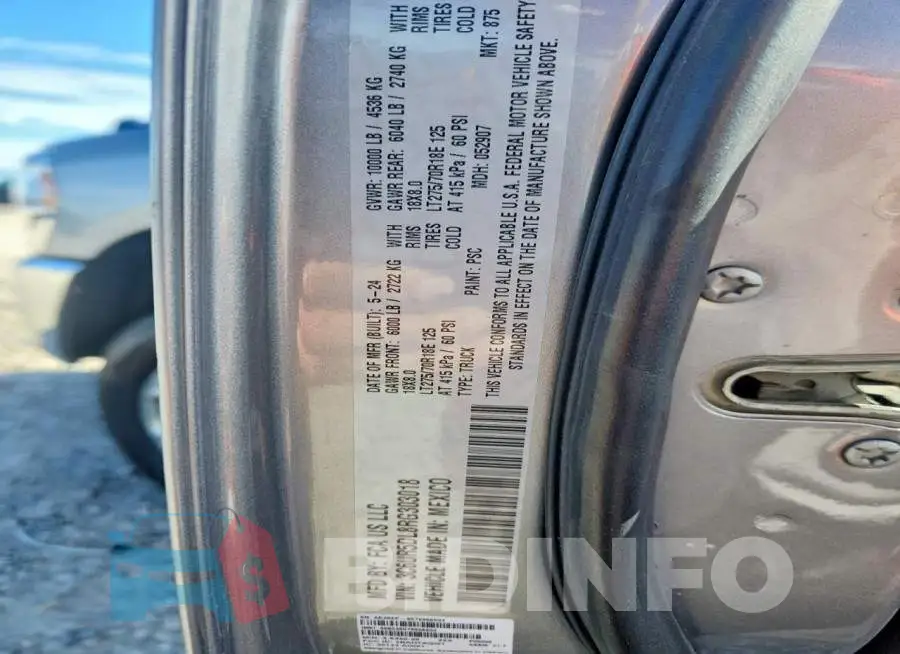 3C6UR5DL8RG303018 Photo# 12