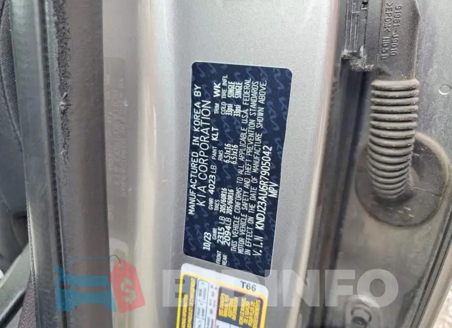 KNDJ23AU6R7905042 Photo# 13