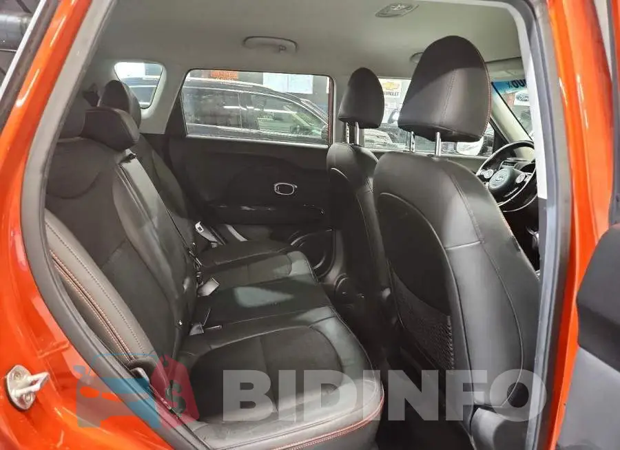 KNDJX3AA6J7579433 Photo# 10