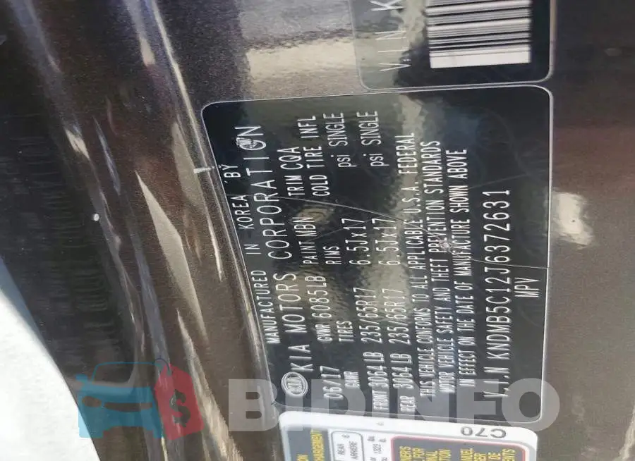 KNDMB5C12J6372631 Photo# 13