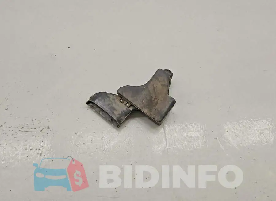 JA4AD2A36LZ018865 Photo# 13
