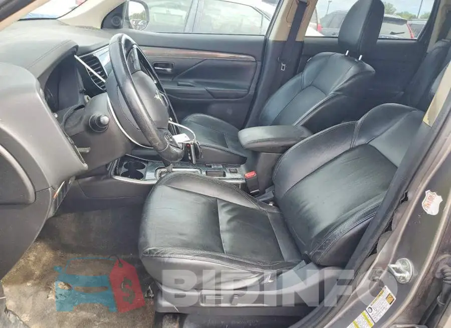JA4AD3A38KZ018967 Photo# 7