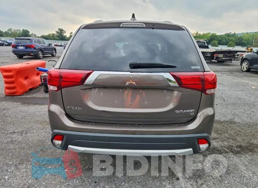 JA4AZ3A38HZ030739 Photo# 6
