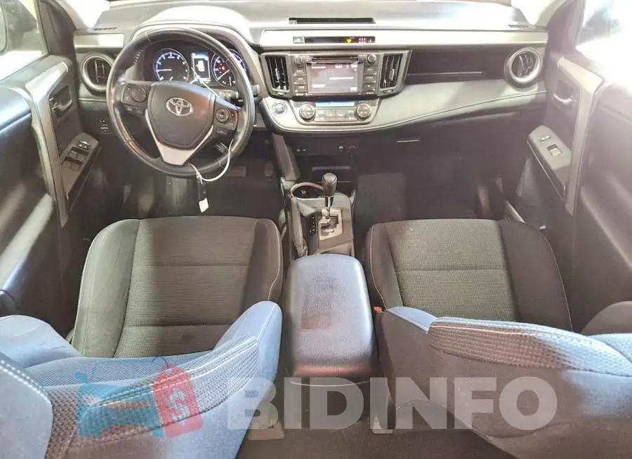 2T3RFREV7JW781918 Photo# 8