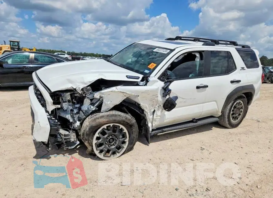 JTEVB5BR3T5032498 Photo# 1
