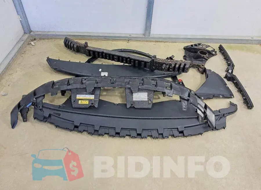 1V2VMPE82PC025491 Photo# 13