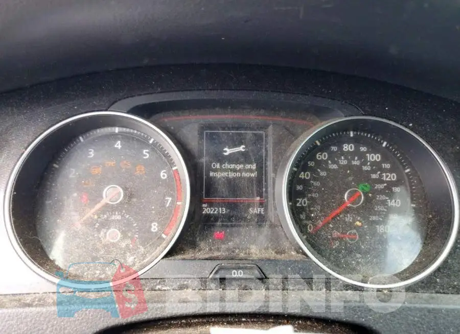3VW4T7AUXHM005893 Photo# 9